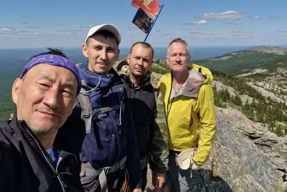 С вершинами Златоуста. Активисты закончили маркировку крупнейшей на Южном  Урале туристической тропы | Златоустовский рабочий | Новости Златоуста