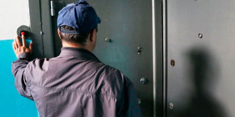 Схема стандартная. Две жительницы Златоуста отдали «родне»  около полумиллиона рублей