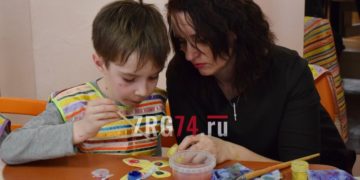 К доброте и заботе. Алексей Текслер учредил премию для молодых специалистов соцзащиты