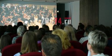 Эффект и присутствие. В Златоусте открыли первый виртуальный концертный зал