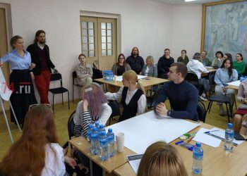 Возьмутся командой.  В Златоусте состоялся первый проектный семинар по развитию парка «Молодёжный»