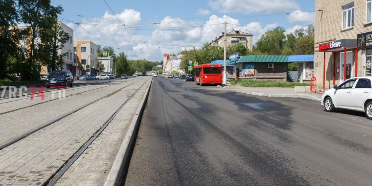 Ровными шагами. В Златоусте отремонтировали одну из самых оживлённых магистралей
