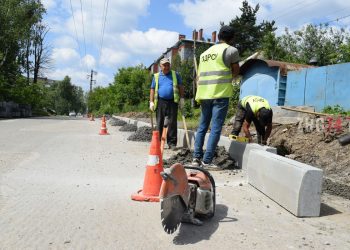Дальнее следование. В районе железнодорожного вокзала в Златоусте отремонтируют около 2,5 километра дорог