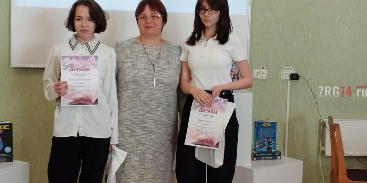 Видят ориентиры. В Златоусте назвали имена самой размышляющей молодёжи