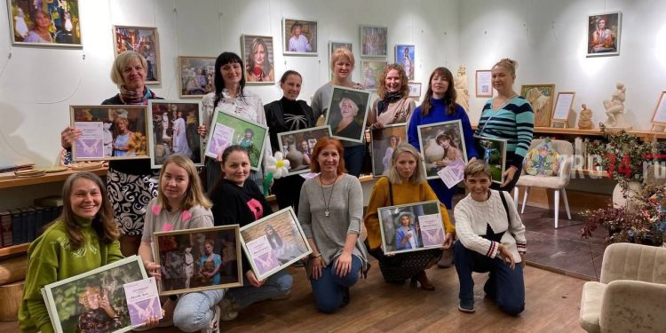 Искусство поддержки. В Златоусте воплотили в жизнь проект «Творческая мастерская особых мам»