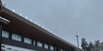 Пройдёт ярко. В Златоусте к турниру по биатлону подготовили освещение трассы