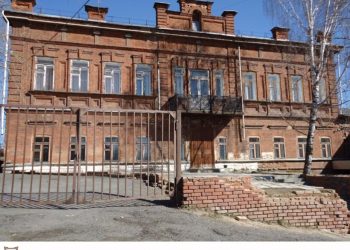 Сохраним для потомков. В Златоусте реконструируют здание бывшей женской гимназии