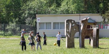 Территория детства без гаджетов. Лагерь «Лесная сказка» в Златоусте возвратил молодежь в мир реальных приключений