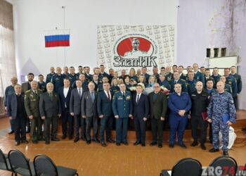 35 лет на страже безопасности. В Златоусте юбилей МЧС России отметили открытием музейной комнаты