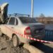 Снёс ограждение на мосту. В Златоусте у Тарелки «Лада» сбила 12-летнюю девочку