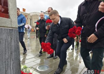 Труд и доблесть. Отличившихся златоустовцев 1 мая наградили на городском торжественном собрании