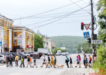Безопасности — зелёный свет. В Златоусте модернизируют инфраструктуру для пешеходов