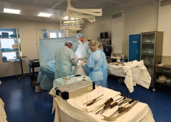 Новые шаги и возможности. Роботы помогли жительнице Златоуста восстановить колени