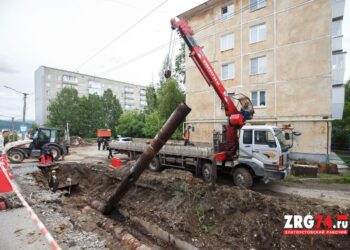 Сделали по уму. В Златоусте заменили длинный участок труб перед обустройством аллеи