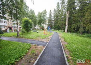 Жители оценили. Златоустовцам рассказали, где в городе благоустроили ещё несколько дворов