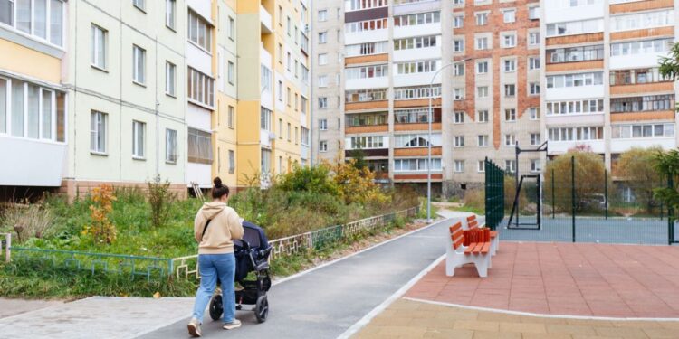 Златоуст включился. На Южном Урале более 20 тысяч семей оформили новую выплату