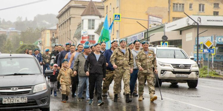 Наша крылатая пехота. В Златоусте отметили День воздушно-десантных войск